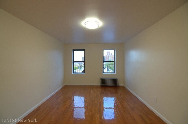 Foto del edificio - 4145 52nd St