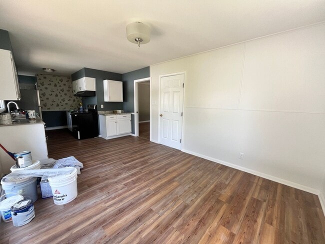 Building Photo - Beautiful 3 Bedroom 1.5 Bath House in Carmel