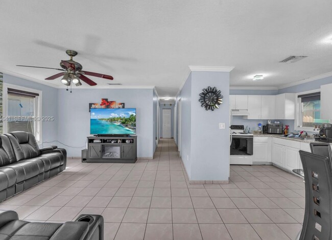 Foto del edificio - 12217 SW 203rd Ter