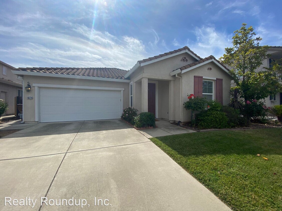 Primary Photo - 3 br, 2 bath House - 10279 Pedra Do Sol Ct