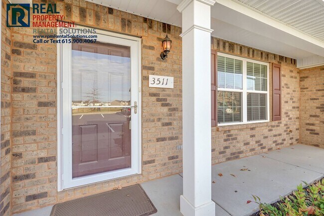 Foto del edificio - One of a kind 2bd townhome in Murfreesboro...