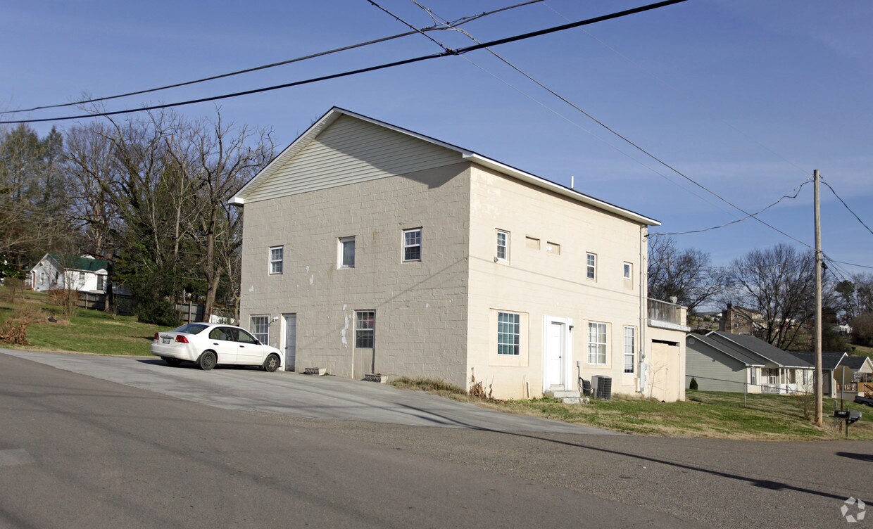 Primary Photo - 5037 Trescott Dr