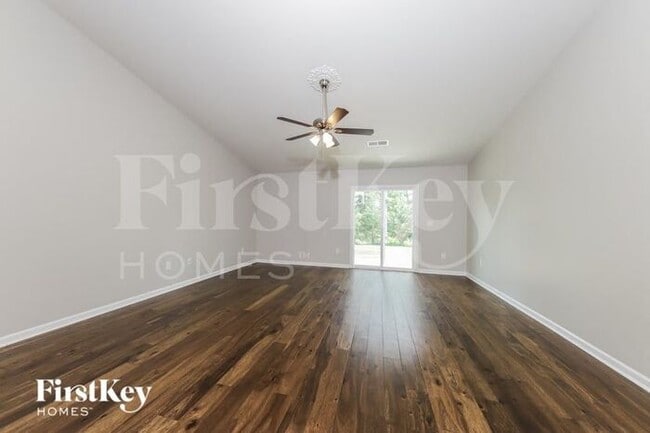 Foto del edificio - 1049 Solstice St