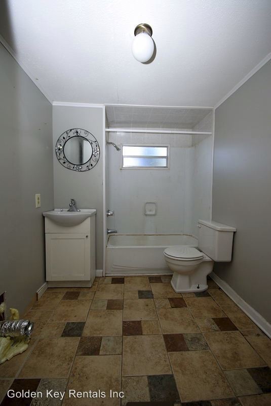 Building Photo - 2 br, 1 bath House - 107 Marlette Drive