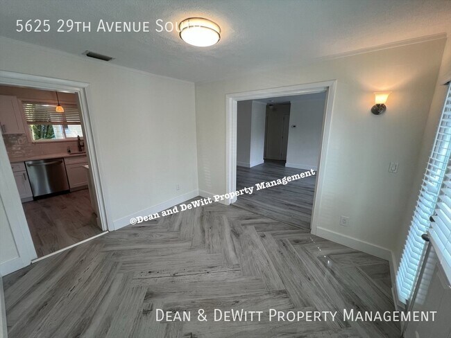 Foto del edificio - 5625 29th Ave S