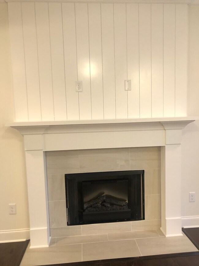 Foto del edificio - 3 Bedrooms + 2.5 Bath Renatal in East Brainerd
