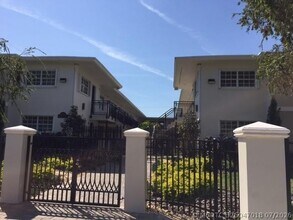 Building Photo - 1780 S Glades Dr