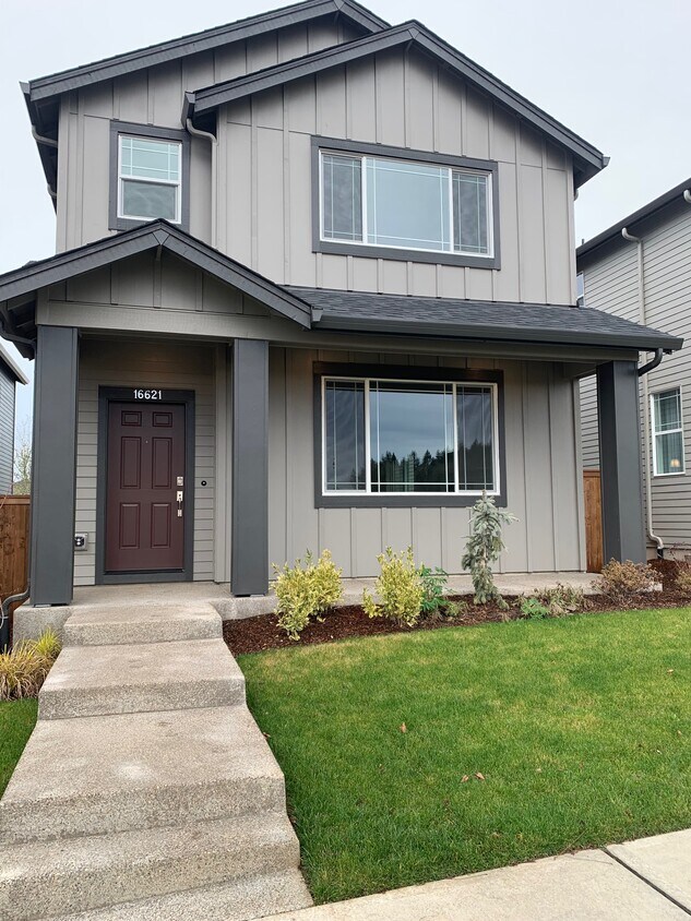 Front Home - 16621 SW Darling Ln