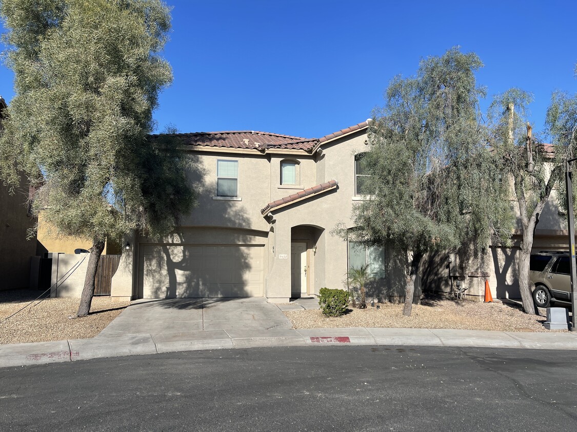 Primary Photo - 9452 W Jamestown Rd