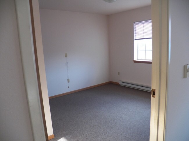 Foto del edificio - Maurice S. Surlow Senior Residence
