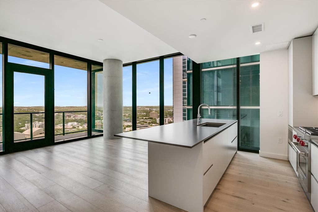 Foto principal - 610 Davis St