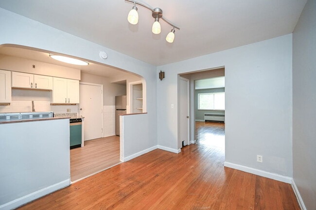 Photo - 203 Loraine Ave Apartment