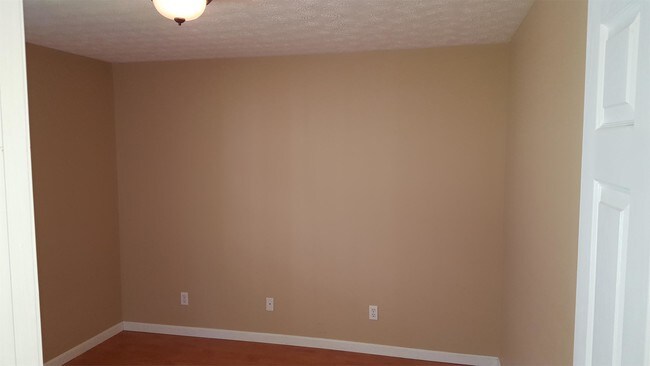 Foto del edificio - 7097 Columbia Ave