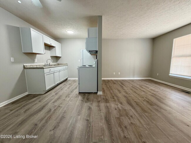 Foto del edificio - 515 E 4th St