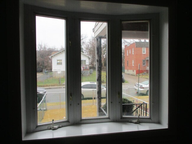 Foto del edificio - 2863 Edgecombe Cir S