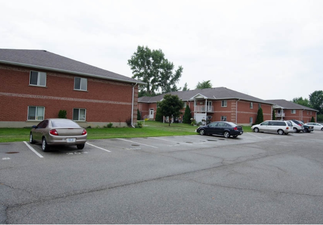 Primary Photo - Wallaceburg Apartments