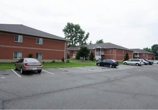 Building Photo - Wallaceburg Apartments