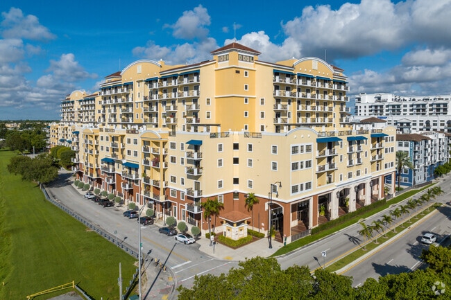 Colonnade at Dadeland