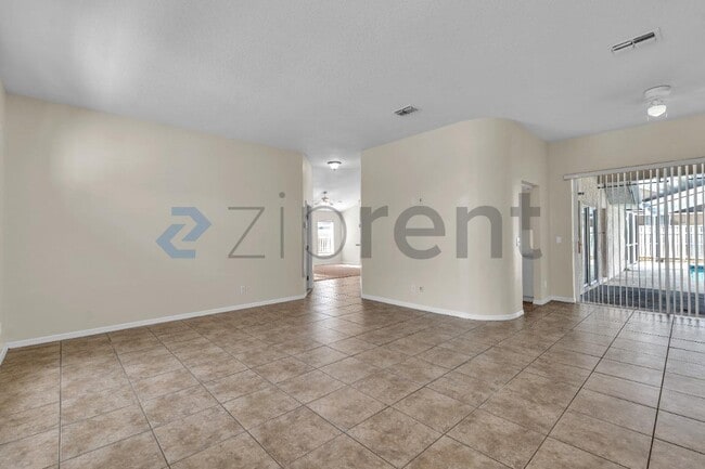 Building Photo - 2012 Dumont Dr