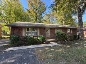 Building Photo - 360 Longview Dr