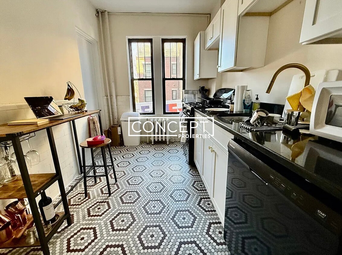 Foto principal - 452 Park Dr