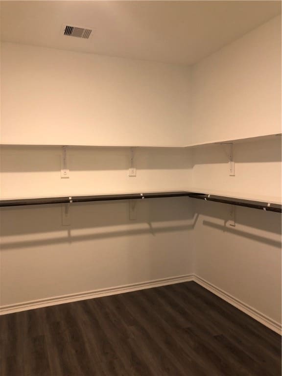 Building Photo - 3-Bed 1-Bath Home Ready For Move In-Income Restrictions Apply