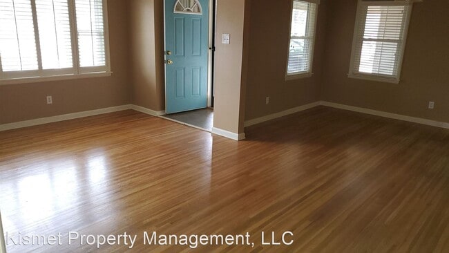 Building Photo - 3 br, 2 bath House - 5191 Lynbar Ave