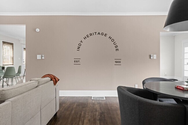 Foto del edificio - 1202 N New Jersey St