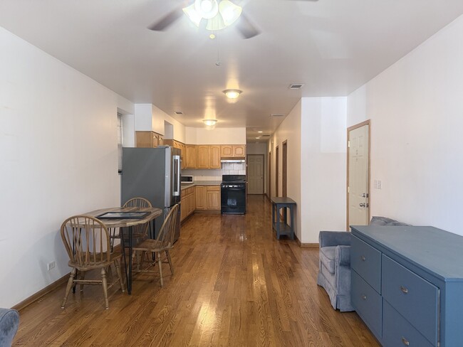 Building Photo - 2738 S Princeton Ave