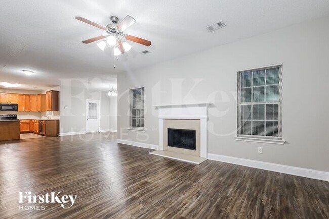 Foto del edificio - 1130 E Shoreview Rd