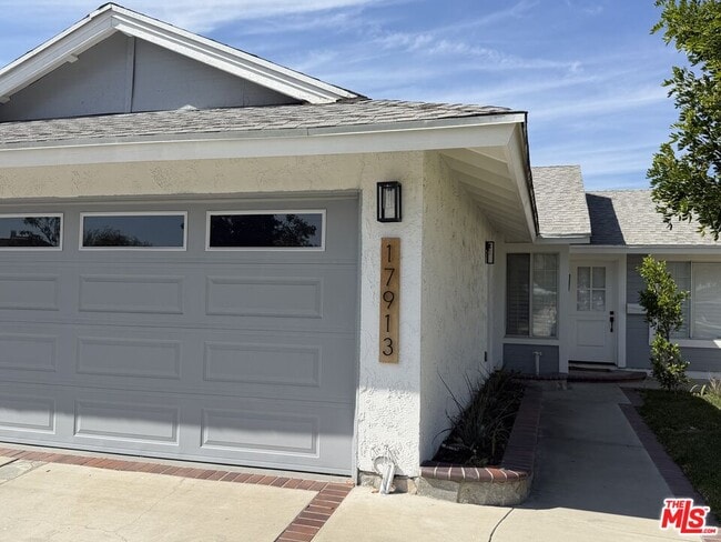 Building Photo - 17913 Martha Pl