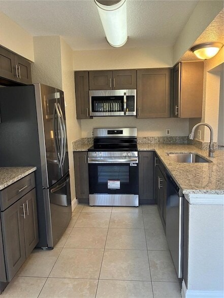 Building Photo - 16513 Lake Brigadoon Cir