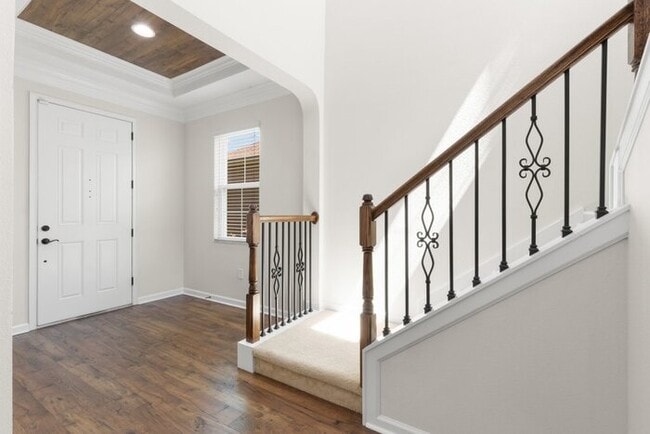 Building Photo - BEAUTIFUL Home for Rent in Estancia with T...
