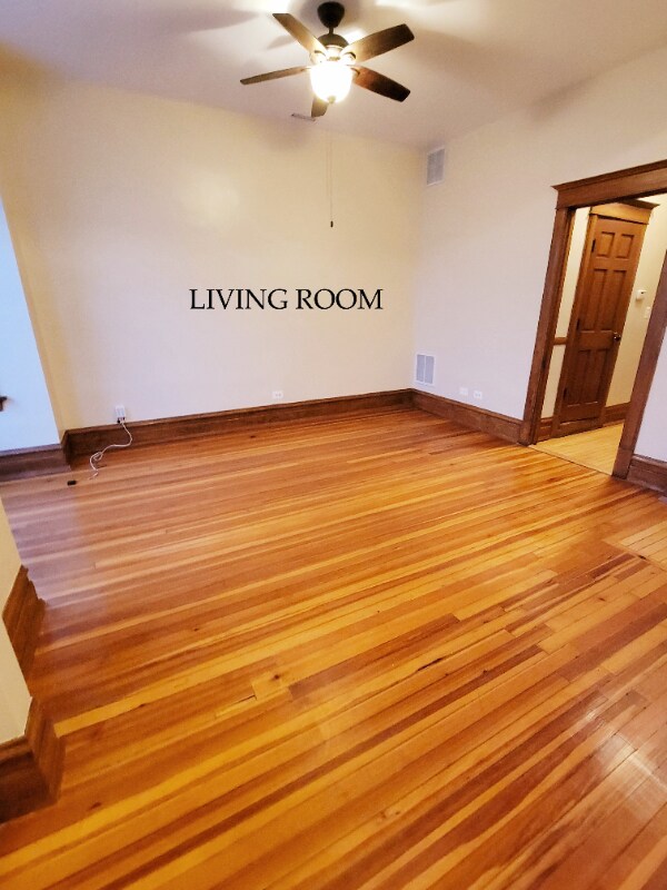 Foto del edificio - 3308 N Hamilton Ave