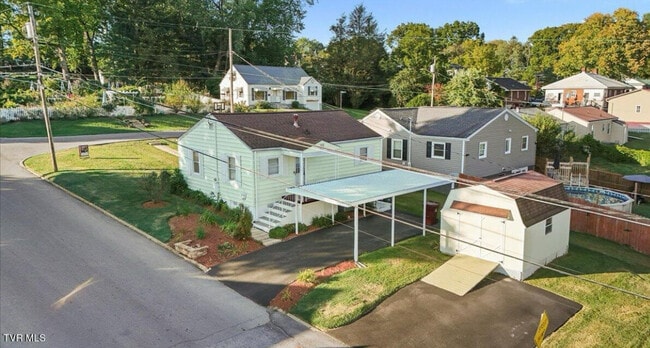 Foto del edificio - 707 Lincoln Ave