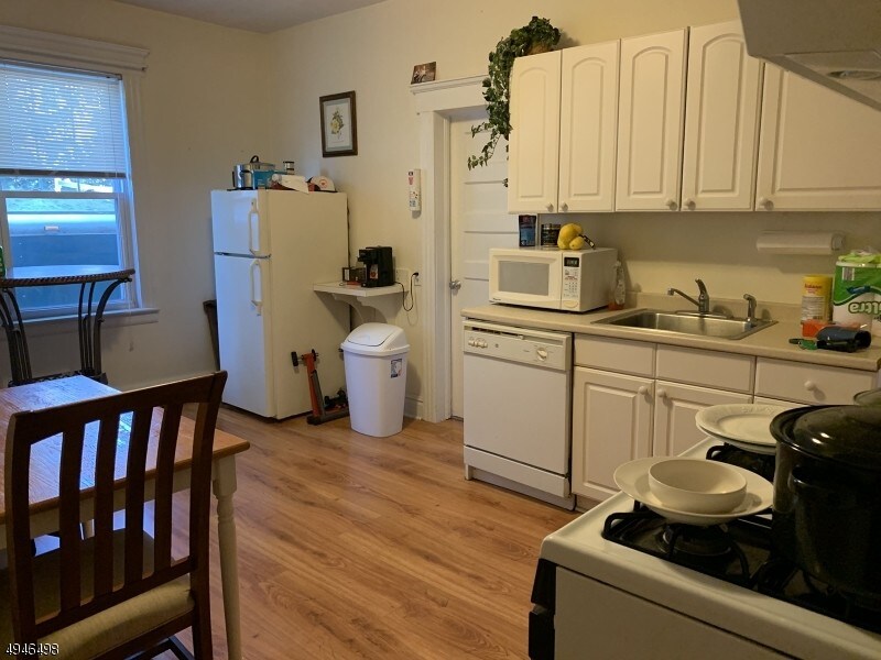 Foto principal - 17 Bowers Ln