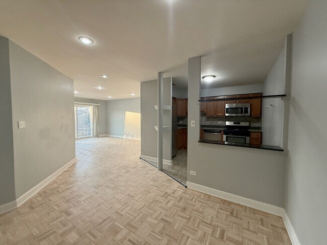 Foto del edificio - 1550 Sandpebble Dr