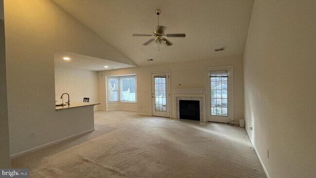 Foto del edificio - 11502 Abingdon Ct