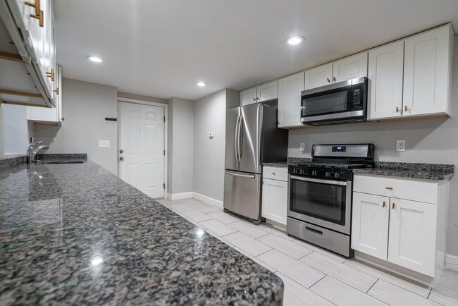 Photo - 295 Huxley Ave Apartment