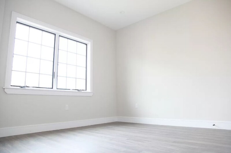 Foto principal - 30-38-38 Steinway St