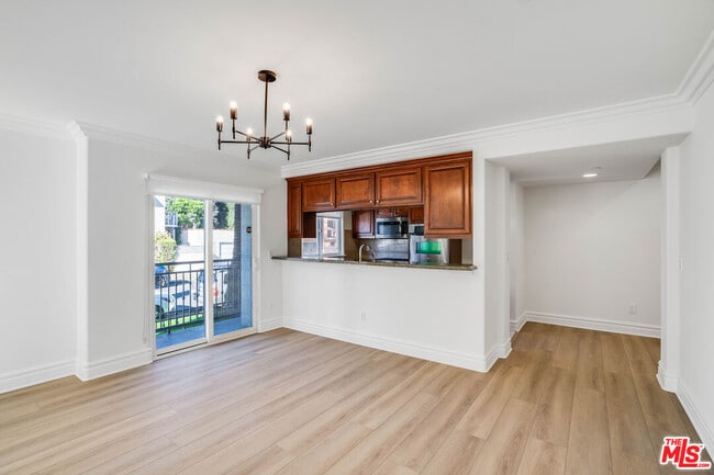 Building Photo - 8610 Chalmers Dr