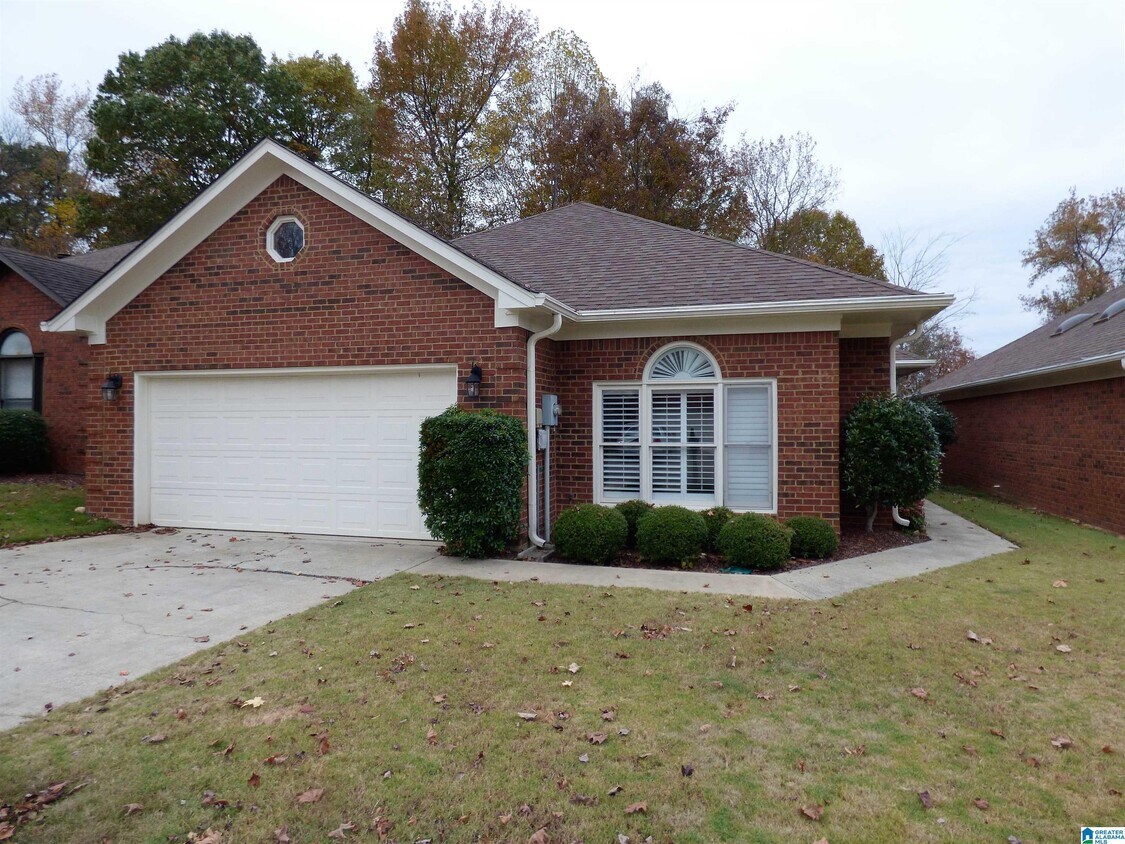 Foto principal - 1115 Berwick Rd