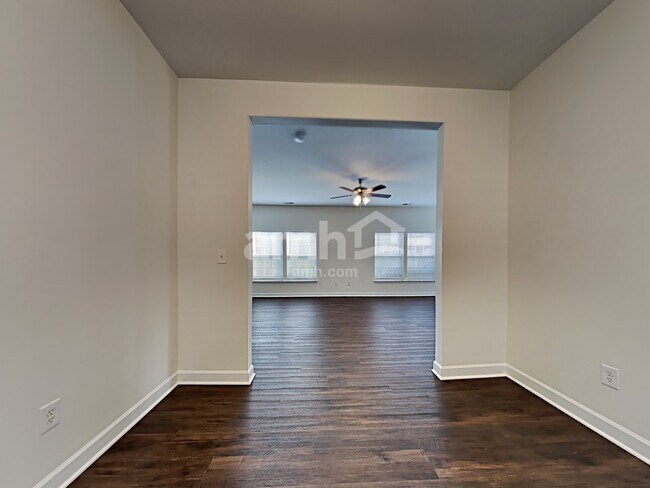 Foto del edificio - 1035 Friartuck Trail