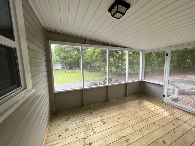 Foto del edificio - 3/1 Home for Rent!