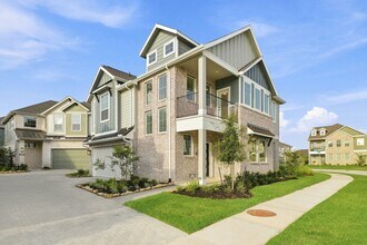 Building Photo - 21202 Creeping Bentgrass Dr