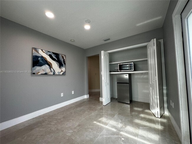 Foto del edificio - 14211 SW 147th Ct