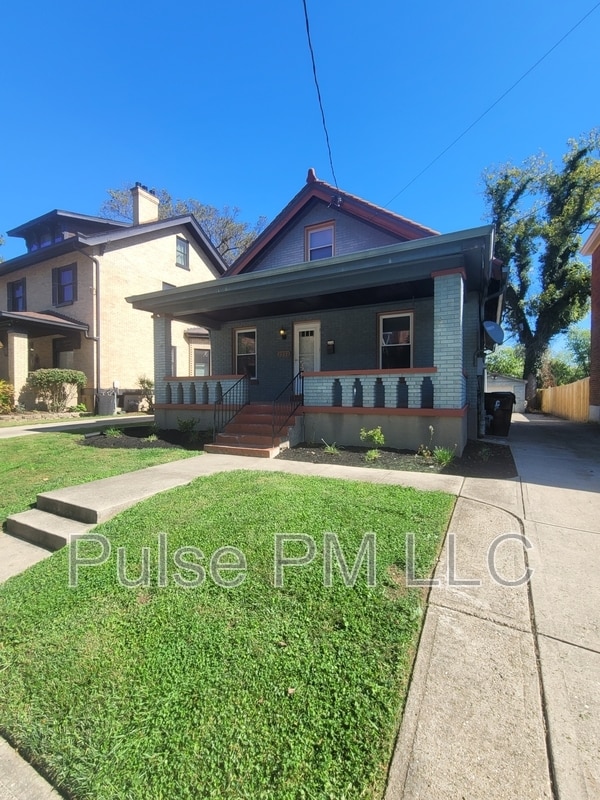 Foto del edificio - 2222 Oakland Ave