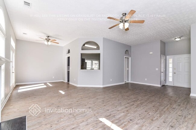 Building Photo - 2860 White Blossom Ln