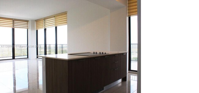 Foto del edificio - 5252 NW 85th Ave