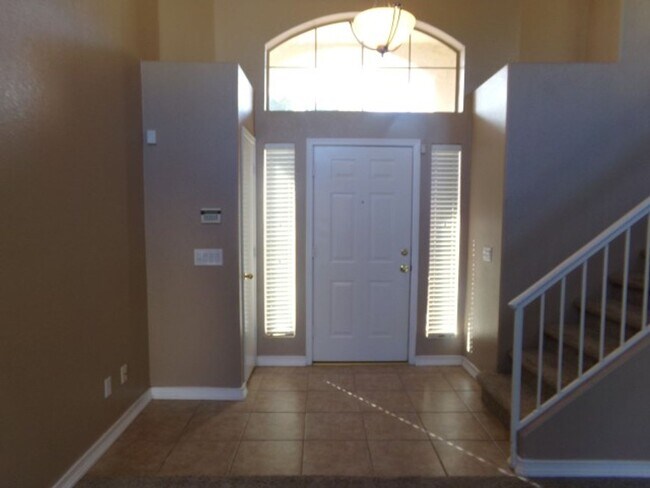 Building Photo - 378 W Bolero Dr